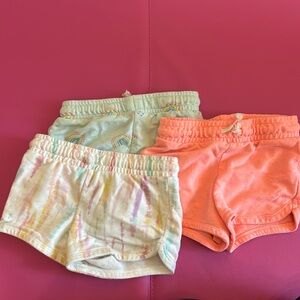 Set of 3 Cat & Jack size XS shorts